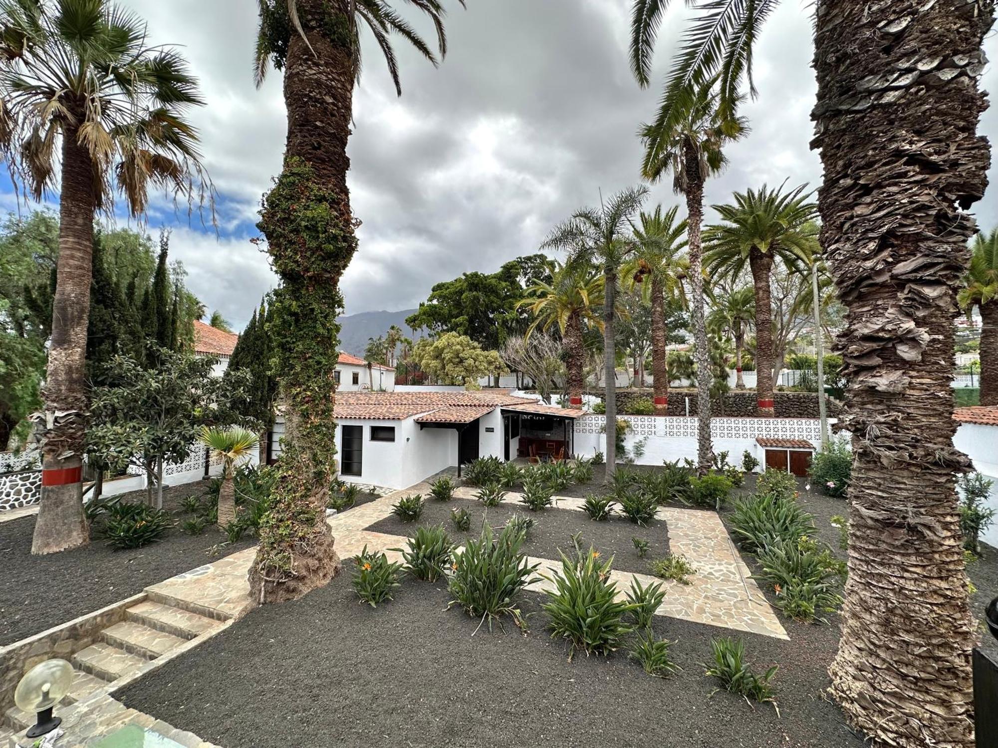 Hacienda La Vizcaina Apartment Ла Оротава Екстериор снимка